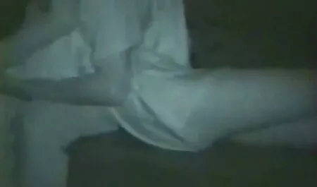 男は台所で成熟したブロンドを性交します。 女 の 潮吹き 動画
