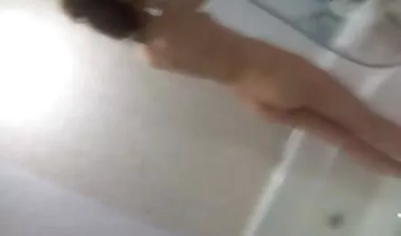 彼は娘と母親を犯した。 若い 女 の セックス 動画