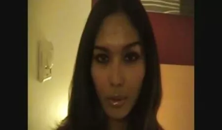 女の子は肛門を性交する彼氏に浮気します。 女 用 エロ 動画