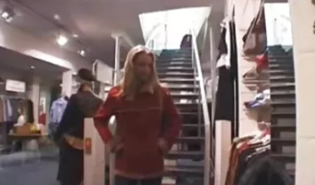 ちょうどケツの中に。 女 教師 オナニー 動画